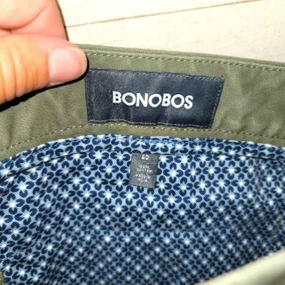 BONOBOS OLIVE GREEN 9 INCH INSEAM KHAKI SHORTS, SZ 40 - Picture 5 of 8